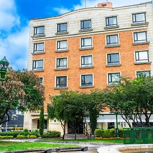 Morrison Zona Rosa ***** בוגוטה